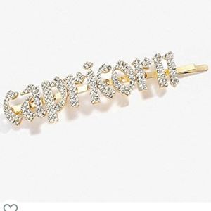 Capricorn hair pin